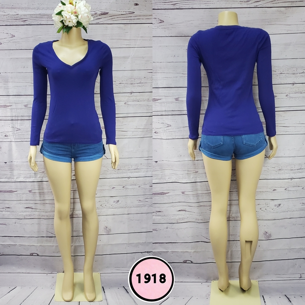 merona xs purple vneck long sleeve tee ( 5 for $20 )